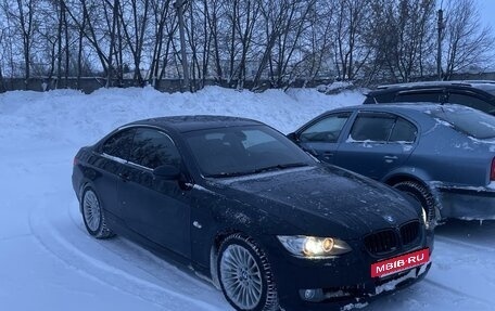BMW 3 серия, 2009 год, 1 300 000 рублей, 10 фотография