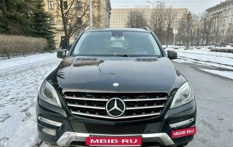 Mercedes-Benz M-Класс, 2012 год, 2 100 000 рублей, 3 фотография