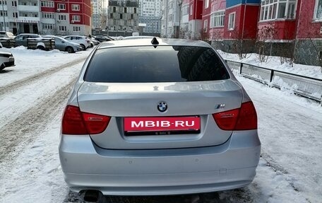 BMW 3 серия, 2011 год, 1 650 000 рублей, 2 фотография
