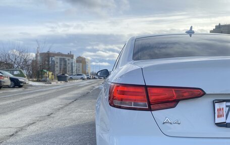 Audi A4, 2019 год, 2 730 000 рублей, 10 фотография