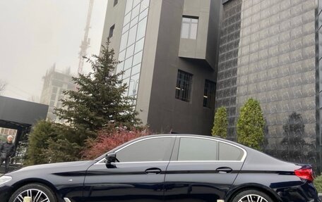 BMW 5 серия, 2020 год, 5 300 000 рублей, 3 фотография