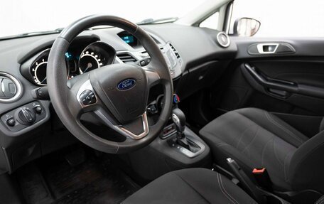 Ford Fiesta, 2016 год, 949 000 рублей, 10 фотография