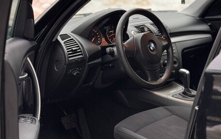 BMW 1 серия, 2010 год, 950 000 рублей, 3 фотография