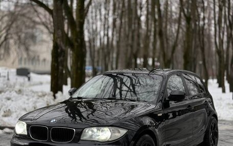 BMW 1 серия, 2010 год, 950 000 рублей, 6 фотография