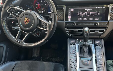 Porsche Macan I рестайлинг, 2021 год, 8 000 000 рублей, 5 фотография