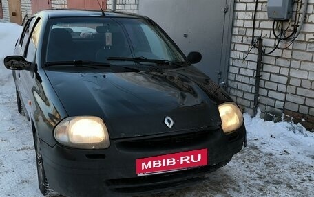 Renault Clio III, 2001 год, 122 000 рублей, 3 фотография