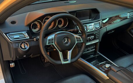 Mercedes-Benz E-Класс, 2014 год, 2 440 000 рублей, 9 фотография
