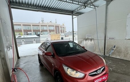 Hyundai Solaris II рестайлинг, 2012 год, 1 200 000 рублей, 4 фотография