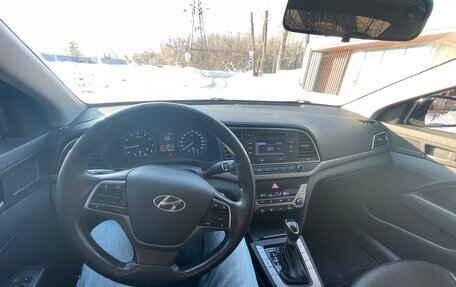 Hyundai Elantra VI рестайлинг, 2018 год, 1 630 000 рублей, 26 фотография