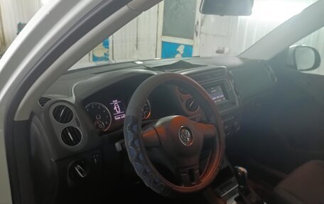 Volkswagen Tiguan I, 2015 год, 1 650 000 рублей, 6 фотография
