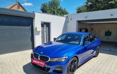 BMW 3 серия, 2019 год, 4 700 000 рублей, 24 фотография