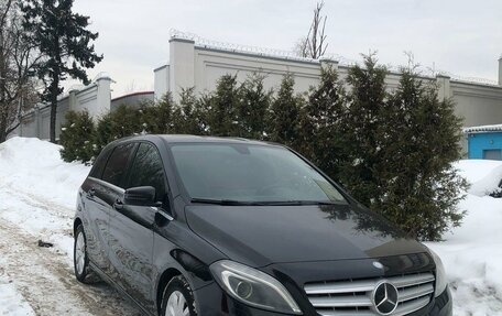 Mercedes-Benz B-Класс, 2012 год, 1 370 000 рублей, 4 фотография