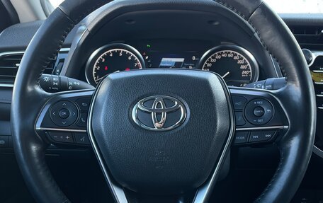Toyota Camry, 2018 год, 3 108 000 рублей, 27 фотография
