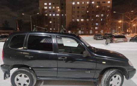 Chevrolet Niva I рестайлинг, 2005 год, 349 000 рублей, 1 фотография