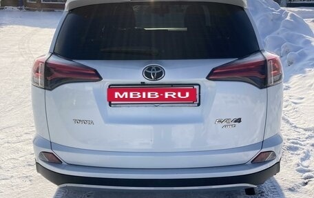Toyota RAV4, 2019 год, 2 940 000 рублей, 6 фотография