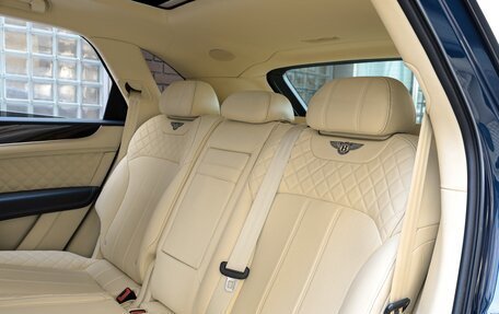 Bentley Bentayga I, 2016 год, 12 649 900 рублей, 13 фотография
