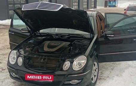 Mercedes-Benz E-Класс, 2007 год, 1 930 000 рублей, 5 фотография