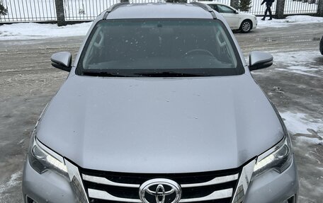 Toyota Fortuner II, 2018 год, 2 995 000 рублей, 3 фотография