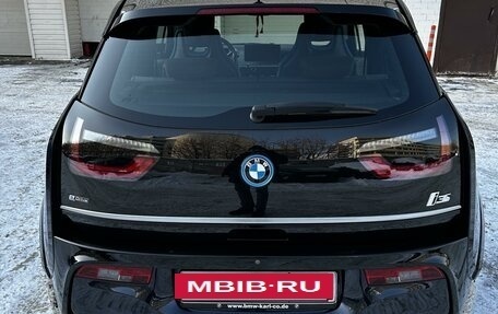 BMW i3 I01 рестайлинг, 2018 год, 2 650 000 рублей, 11 фотография
