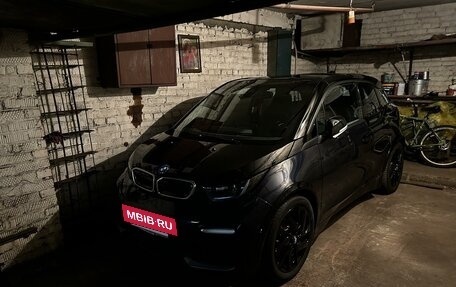 BMW i3 I01 рестайлинг, 2018 год, 2 650 000 рублей, 21 фотография