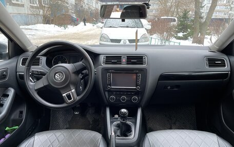 Volkswagen Jetta VI, 2014 год, 1 200 000 рублей, 8 фотография