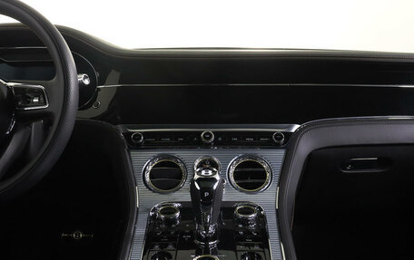 Bentley Continental GT III, 2021 год, 23 500 000 рублей, 15 фотография