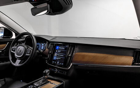 Volvo S90 II рестайлинг, 2020 год, 4 250 000 рублей, 12 фотография