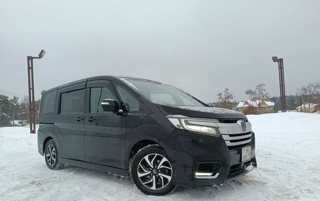 Honda Stepwgn IV, 2020 год, 2 680 000 рублей, 2 фотография