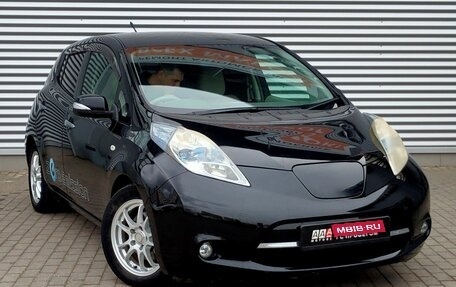 Nissan Leaf I, 2011 год, 650 000 рублей, 3 фотография
