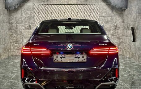 BMW 5 серия, 2023 год, 9 990 000 рублей, 5 фотография