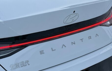 Hyundai Elantra, 2023 год, 2 280 000 рублей, 5 фотография