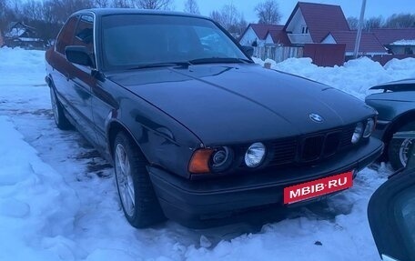 BMW 5 серия, 1989 год, 215 000 рублей, 3 фотография