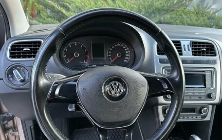Volkswagen Polo VI (EU Market), 2015 год, 1 400 000 рублей, 14 фотография