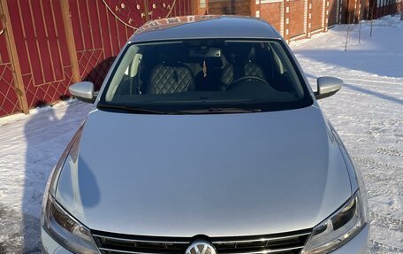 Volkswagen Jetta VI, 2015 год, 1 050 000 рублей, 3 фотография