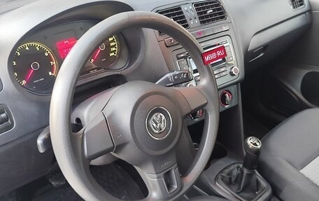 Volkswagen Polo VI (EU Market), 2011 год, 890 000 рублей, 20 фотография