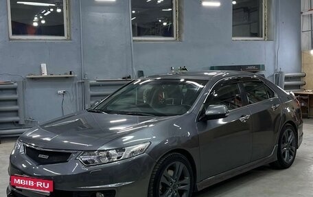 Honda Accord VIII рестайлинг, 2012 год, 1 630 000 рублей, 2 фотография
