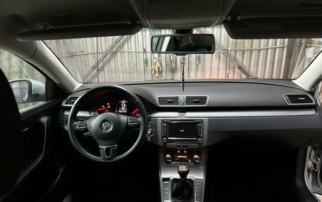 Volkswagen Passat B7, 2011 год, 1 170 000 рублей, 8 фотография