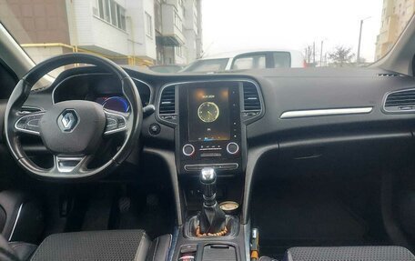 Renault Megane IV, 2017 год, 1 600 000 рублей, 5 фотография