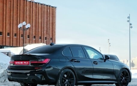 BMW 3 серия, 2019 год, 3 950 000 рублей, 13 фотография