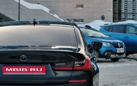 BMW 3 серия, 2019 год, 3 950 000 рублей, 9 фотография