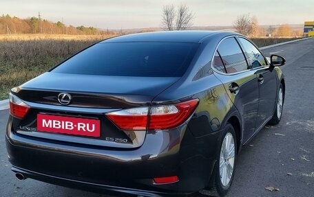 Lexus ES VII, 2013 год, 2 312 000 рублей, 7 фотография