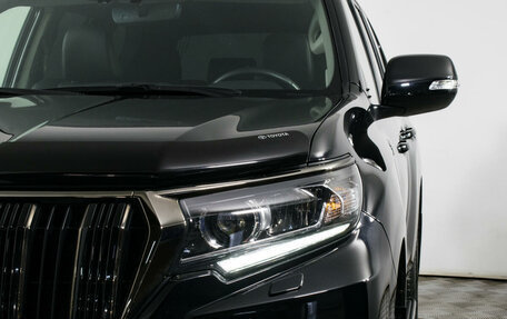 Toyota Land Cruiser Prado 150 рестайлинг 2, 2022 год, 8 500 000 рублей, 25 фотография