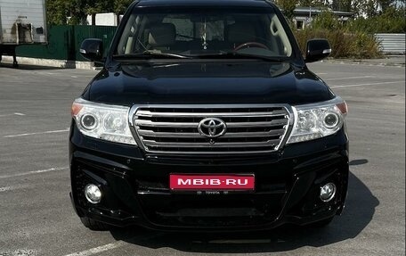 Toyota Land Cruiser 200, 2012 год, 3 645 500 рублей, 1 фотография