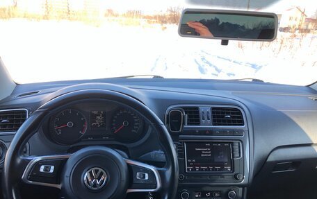 Volkswagen Polo VI (EU Market), 2018 год, 1 565 000 рублей, 28 фотография