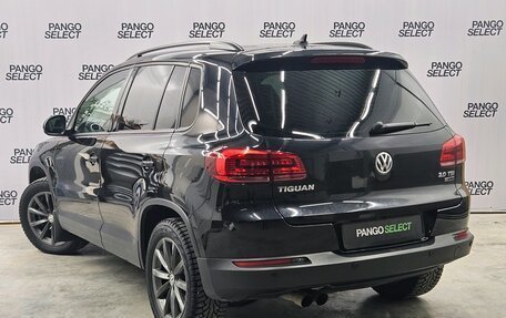 Volkswagen Tiguan I, 2016 год, 1 980 000 рублей, 6 фотография
