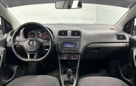 Volkswagen Polo VI (EU Market), 2018 год, 1 150 000 рублей, 15 фотография