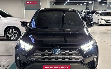 Toyota RAV4, 2021 год, 2 900 000 рублей, 5 фотография