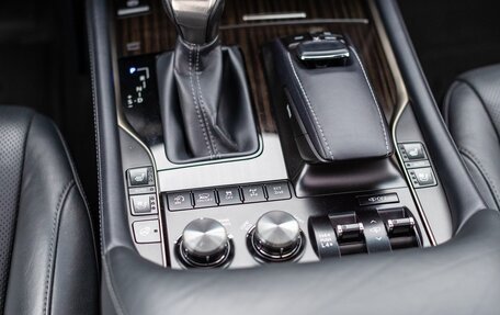 Lexus LX III, 2019 год, 13 000 000 рублей, 22 фотография