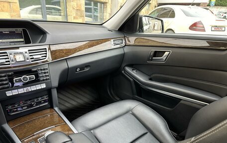 Mercedes-Benz E-Класс, 2013 год, 2 198 000 рублей, 17 фотография