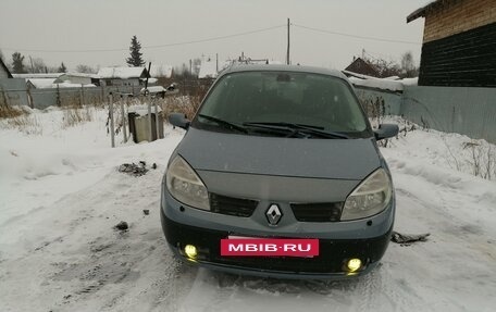 Renault Scenic III, 2004 год, 200 000 рублей, 3 фотография